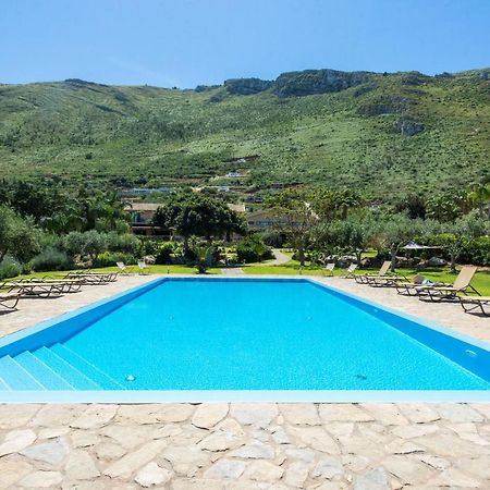 Ulivo Blu Holiday Homes カステッランマーレ・デル・ゴルフォ エクステリア 写真
